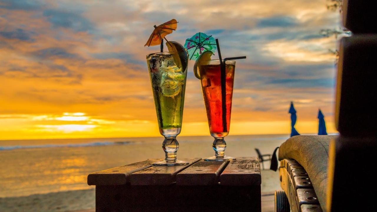 マヌイア ビーチ リゾート ラロトンガ島 エクステリア 写真